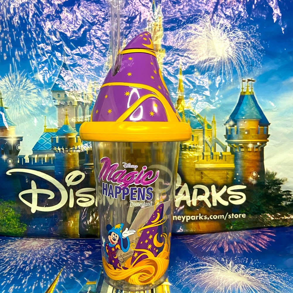 Disney "Magic Happens" Fantasia Light Up Straw Cup
